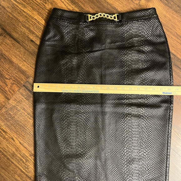 Marc New York Black Snake Print Full Control Waistband Pencil Skirt Size XS - Picture 7 of 13